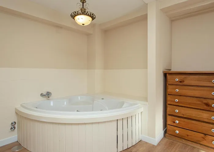 In بيت للعطل