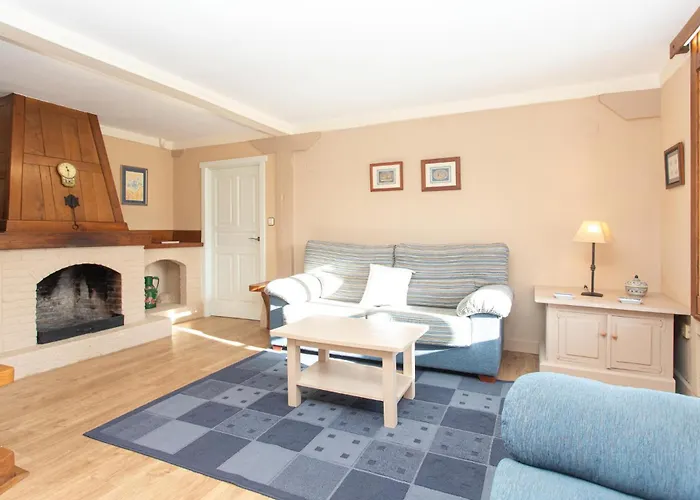 In بيت للعطل *